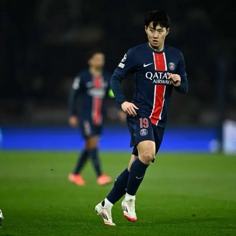 New product) 24-25 Paris Saint-Germain Home No.19 Lee Kang