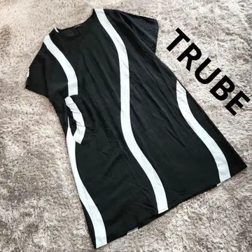 레어 TRUBE 스트라이프 반팔 원피스 블랙