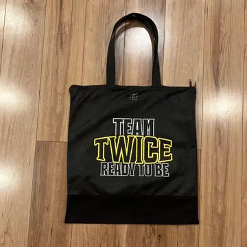 TEAM TWICE REDY TO BE 메쉬 백
