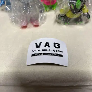 VAG Vinyl Artist Gacha 피규어 세트