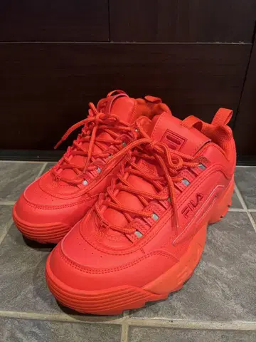 휠라 디스루프터 2 스니커즈 24cm 오렌지