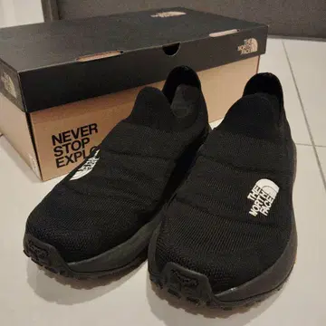 THE NORTH FACE 블랙 슬립온 박스 포함