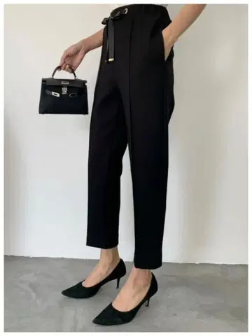 벌스데이 바쉬 케이시 팬츠 블랙 S 사이즈