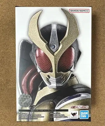 [미개봉] S.H.Figuarts 가면라이더 아기토 트리니티 폼