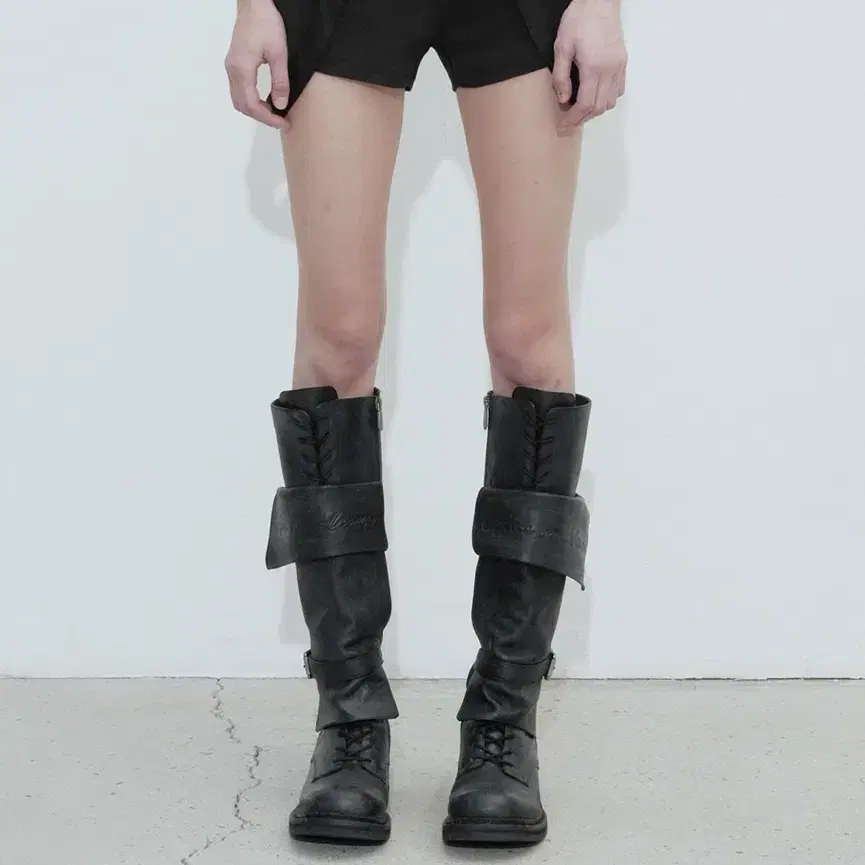 【BOHEMIAN SEOUL】25ss BELTED OBLIQUE SHORTS BOHEMIAN SEOUL] BELTED OBLIQUE SHORTS, BLACK 正規品 韓国