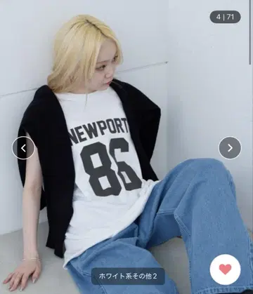 WHIMSIC / UNISEX 로고 프린트 슬리브리스 티셔츠