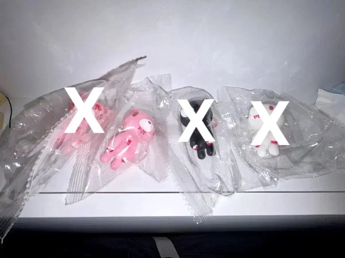 [Individual Purchase Available] Gloomy Bear Gacha Keyring Figure Jirai Kei Menhera