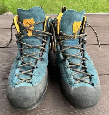La Sportiva 등산화 파랑/노랑