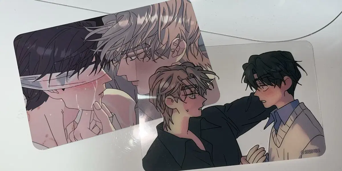 Lezhin pop up A Bright Rootless Tree pre-order benefit wts