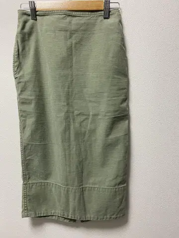 매디슨 블루 타이트 스커트