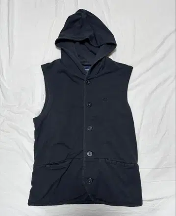EMPORIO ARMANI JEANS 후드 부착 베스트 S 사이즈 블랙