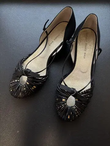 tsumori chisato walk 도트 반짝임 샌들 펌프스 블랙