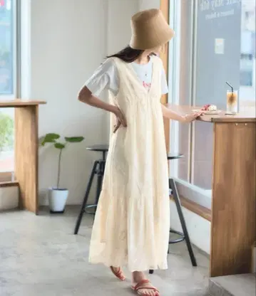 titivate 자카드 V 넥 원피스