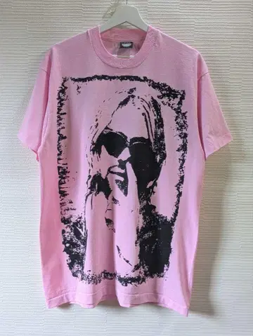 NIRVANA 커트 코베인 ALTERNA 티셔츠