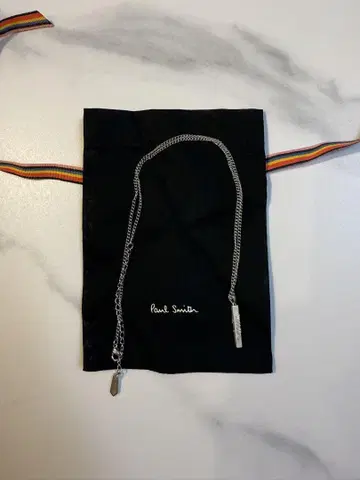 Paul Smith 'Cropped Logo' 목걸이 선물에!