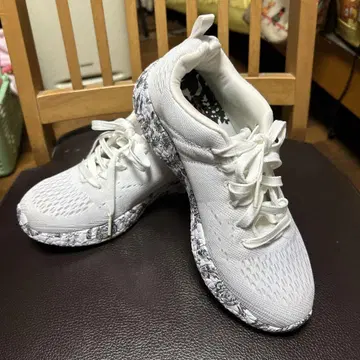 스케쳐스 25cm 스니커즈