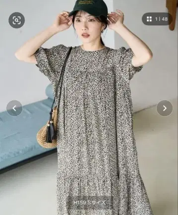 꽃무늬 반팔 맥시 원피스