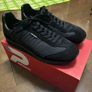 PATRICK 블랙 마라톤 스니커즈 44