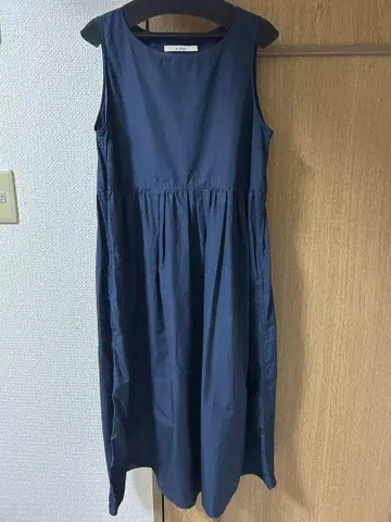 루그라지크 슬리브리스 원피스