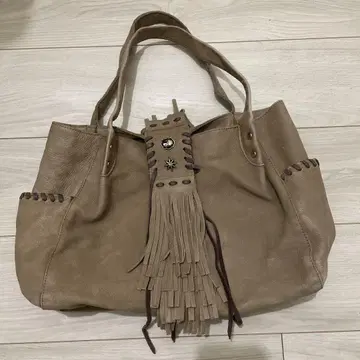 TRES 토레 핸드백 토트백 스터드 프린지 브라운 소가죽