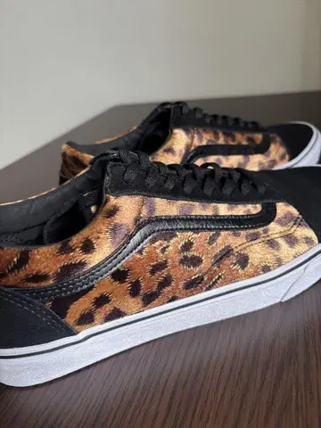 VANS 레오파드(표범) 무늬 올드 스쿨 스니커즈