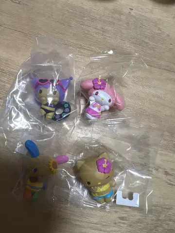 산리오 캐릭터 피규어 4체 세트
