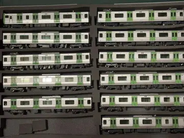 정크 E235계 11량