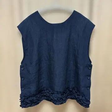 R&D.M Co. 네이비 프릴이 달린 베스트