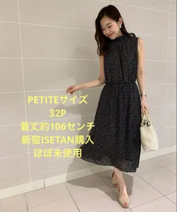 32P 셔링 넥 도트 프린트 원피스