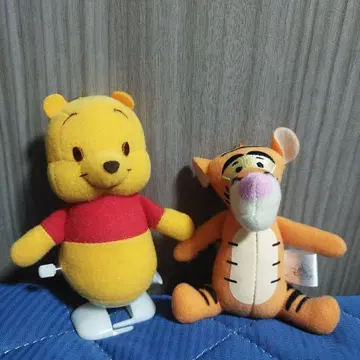 곰돌이 푸 티거 마스코트 봉제 인형 키링 디즈니 스토어