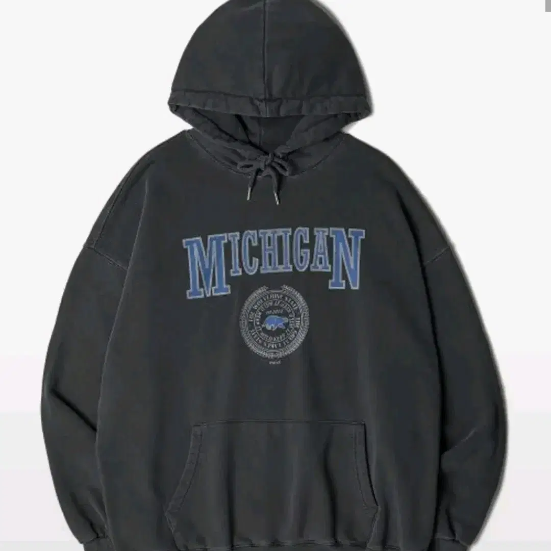 ★TRAVEL★ Michigan Wolverines Pigment Sweatshirt Black Char MUSINSA | TRAVEL MICHIGAN WOLVERINE PIGMENT HOODIE BLACK