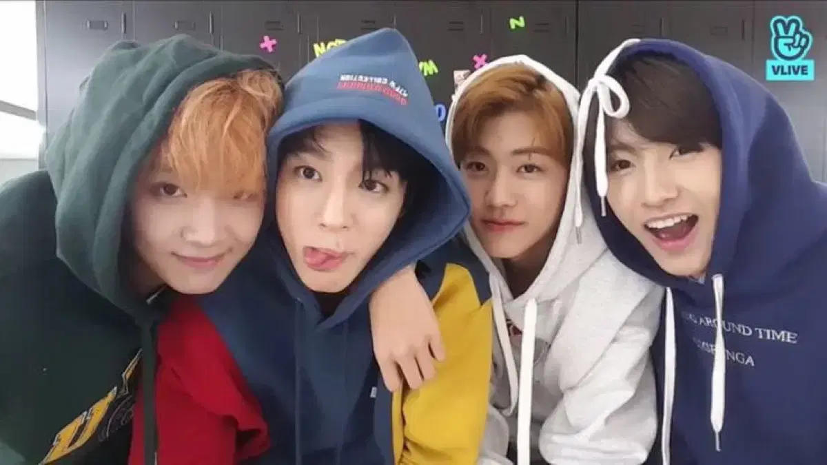 Wishdoll + Pop Chuu album, N Wish doll, Pangyi Bubble Cat, NCT WISH official goods