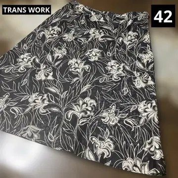 새상품급 빅 사이즈 42 변압기 워크 종아리 기장 꽃무늬 스커트 일본제