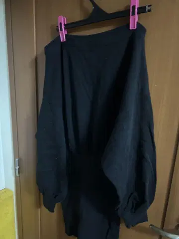 블랙 타이트 스커트 코튼 소재