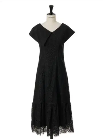 herlipto Como Back Lace-Up Dress