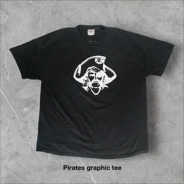 Pirates graphicT 셔츠 판촉 기업 해적 바다 술 메시지