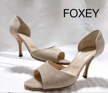 FOXEY 베이지 오픈토 힐