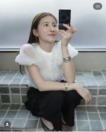 클레인 튤 레이어드 톱