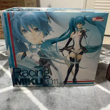 Racing Miku 2011 Ver. 1/8 스케일 피규어