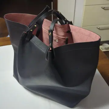 가죽 토트백 블랙 핑크