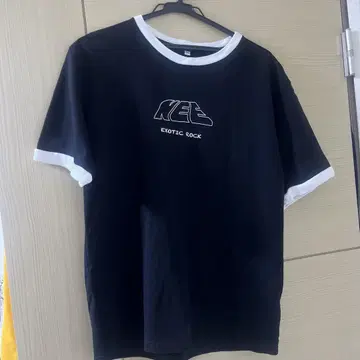 NEE 티셔츠