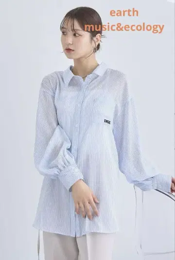 어스 앤 뮤직 에코로 백 레이스업 셔츠 스카이블루