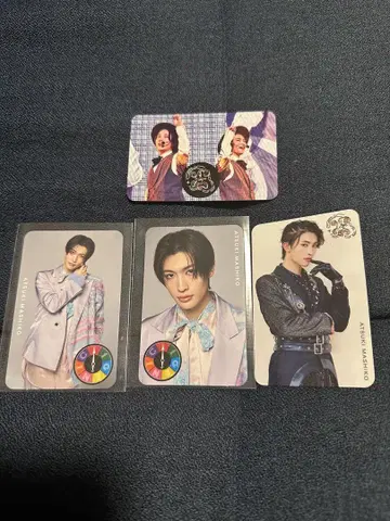 GENIC 트레이딩 카드 4장 세트