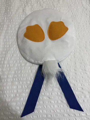 디즈니 도날드 팔루자 베레모, 도날드 리본 배지