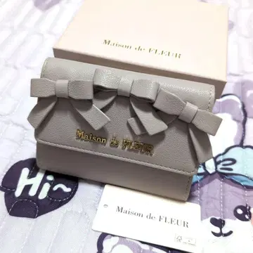 Maison de FLEUR 3단 폴더형 지갑