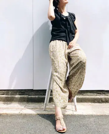 IENA IPEKER 플라워 프린트 팬츠