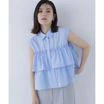 내추럴 뷰티 베이직 / 티어드 프릴 셔츠
