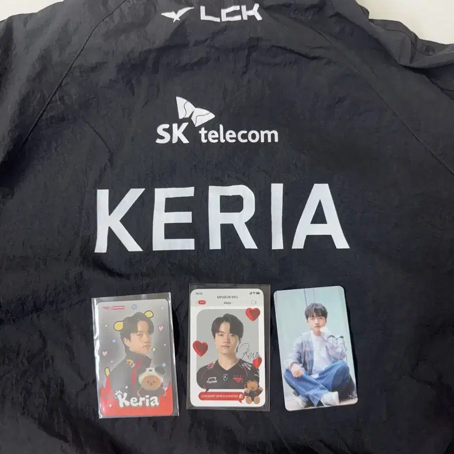 Shop t1 keria on Bunjang Global Site - No more Korean account!