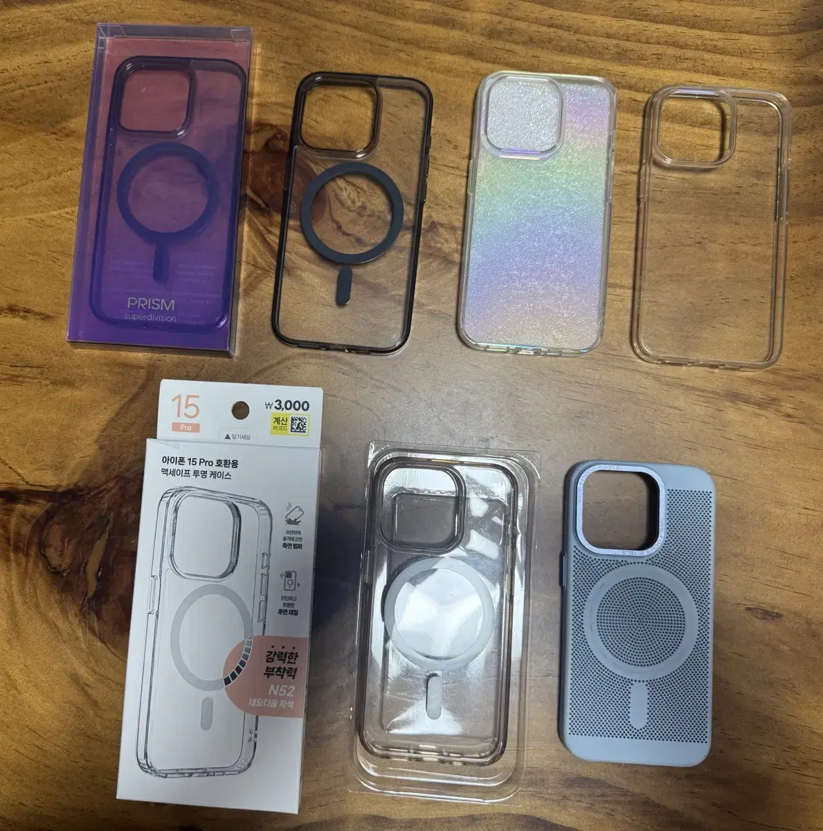 iPhone 15 Pro Various Silicone/MagSafe Case 7 in bulk