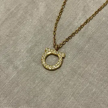 페라가모 Ferragamo 간치니 목걸이 골드